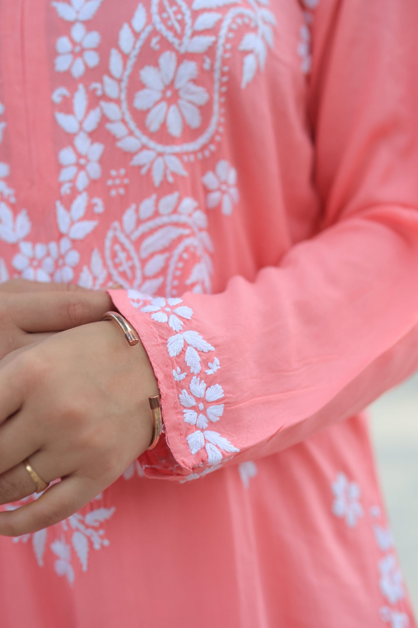 Aabdaar Premium Rayon Chikankari Set - Pink